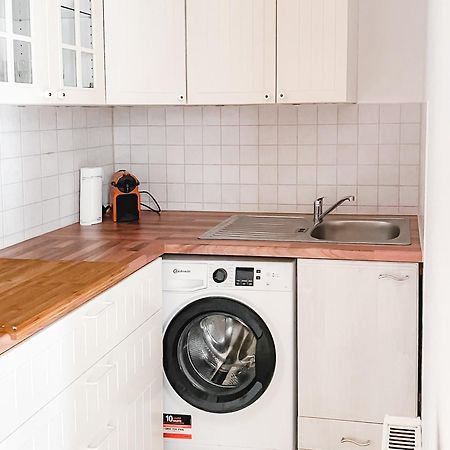 Schoene Wohnung, Eigene Terrasse, Privater Parkplatz, Wi-Fi, Waschmaschine, 3P Кемниц Екстериор снимка
