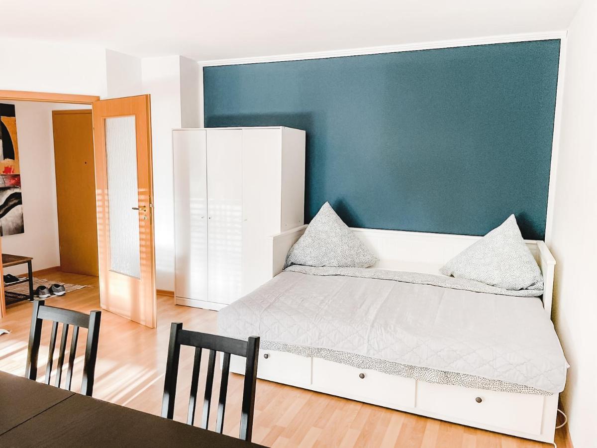 Schoene Wohnung, Eigene Terrasse, Privater Parkplatz, Wi-Fi, Waschmaschine, 3P Кемниц Екстериор снимка